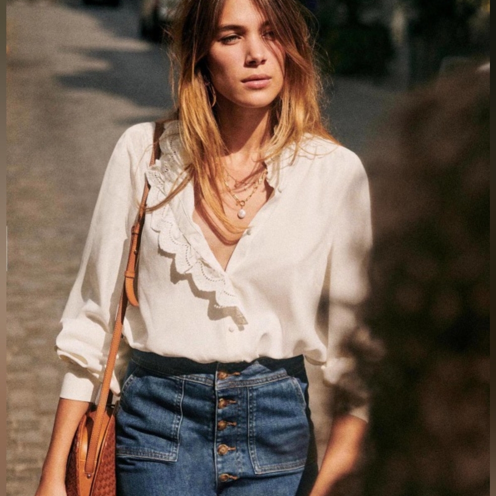 Sézane Silk Chlo Blouse In Ecru In Excellent Condition Sz 42